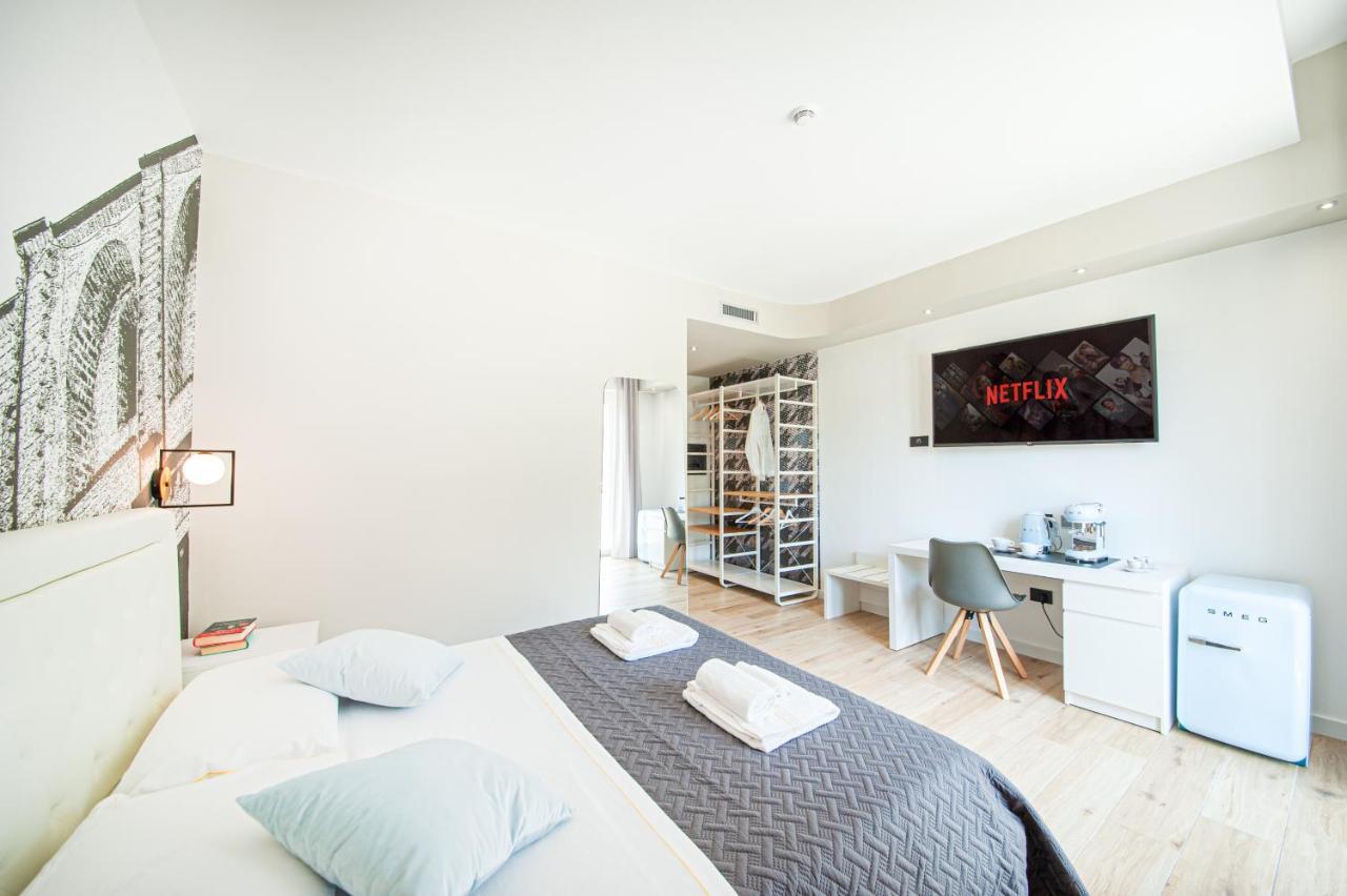 Eleonore Elegant Room Suite Gallura Cagliari Extérieur photo